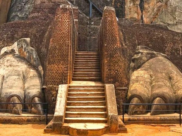 Echoes of the Ancient Kingdoms: A Legendary Journey Through Sri Lanka